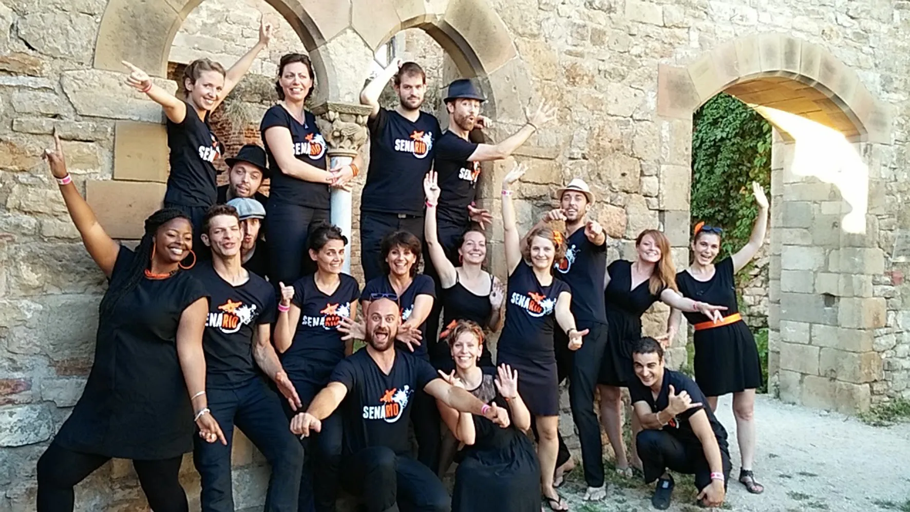 Le groupe Senario
