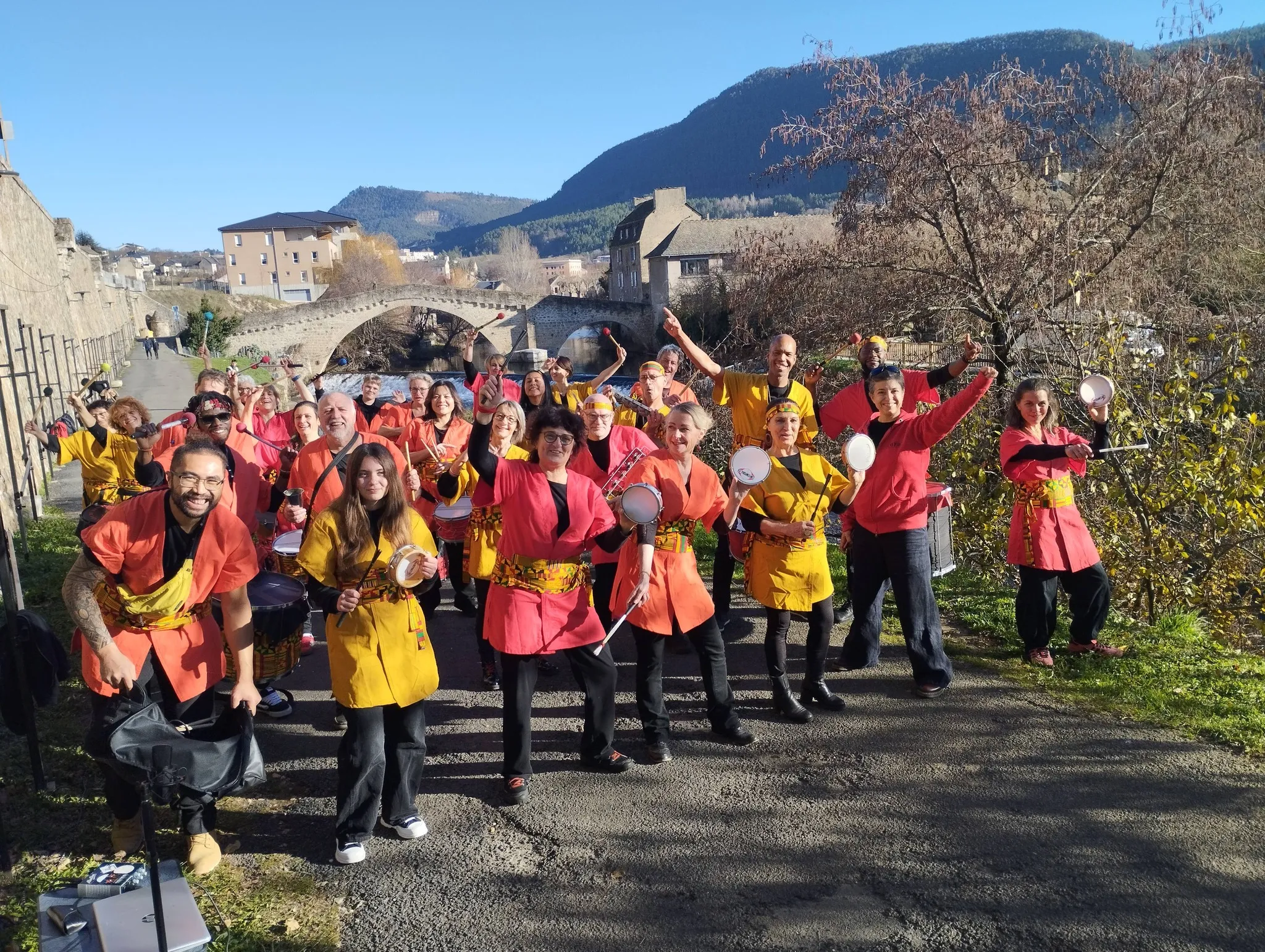 Le groupe Batucada CQFD